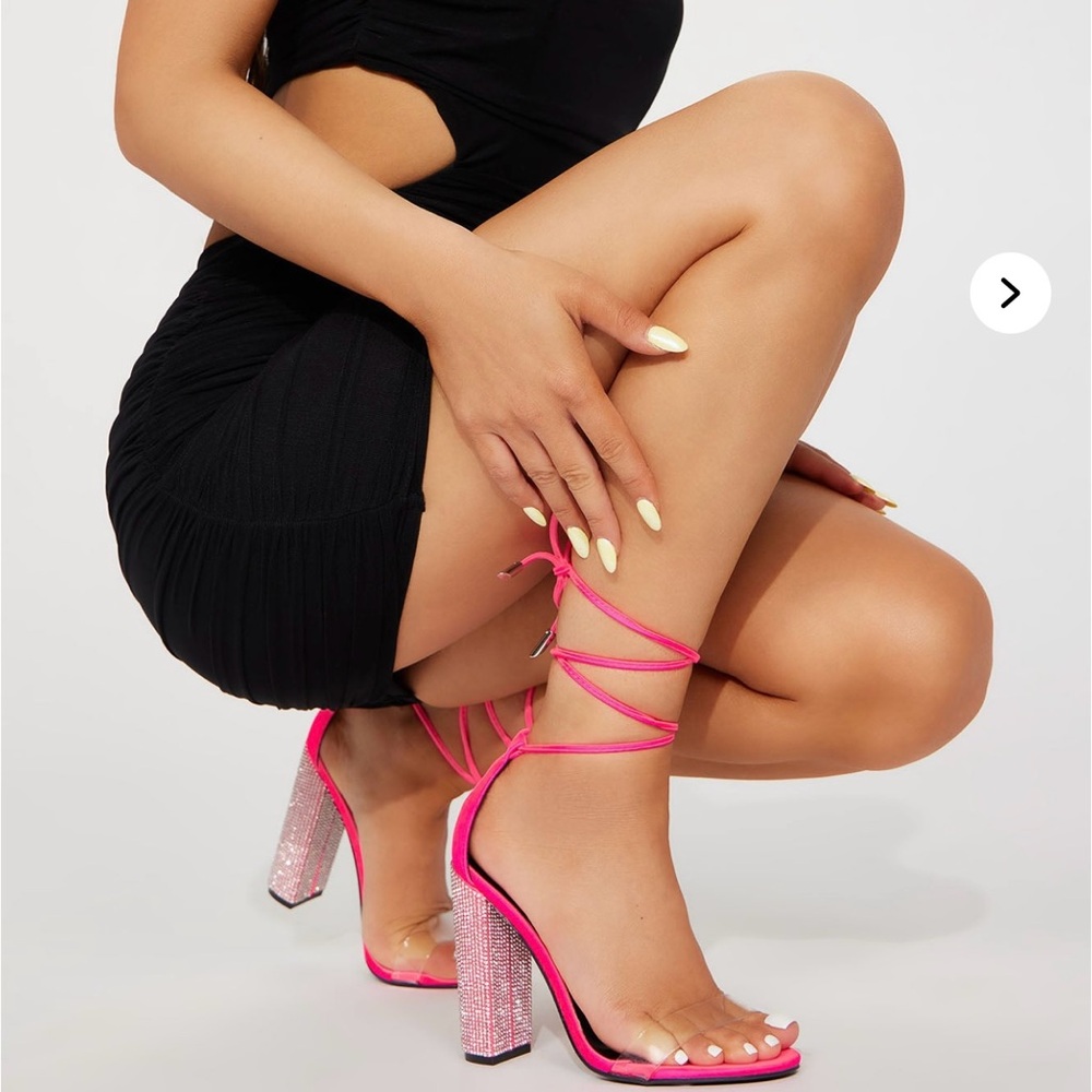 Chic Black Dress with Pink Heels